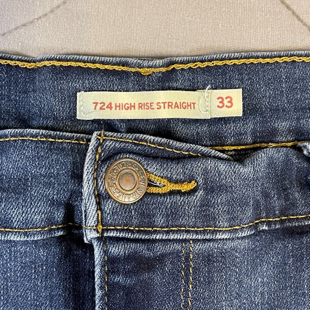 Levi's Womens 724 High Rise Straight Jeans Size 33 Medium Wash Frayed Hems - Picture 3 of 13